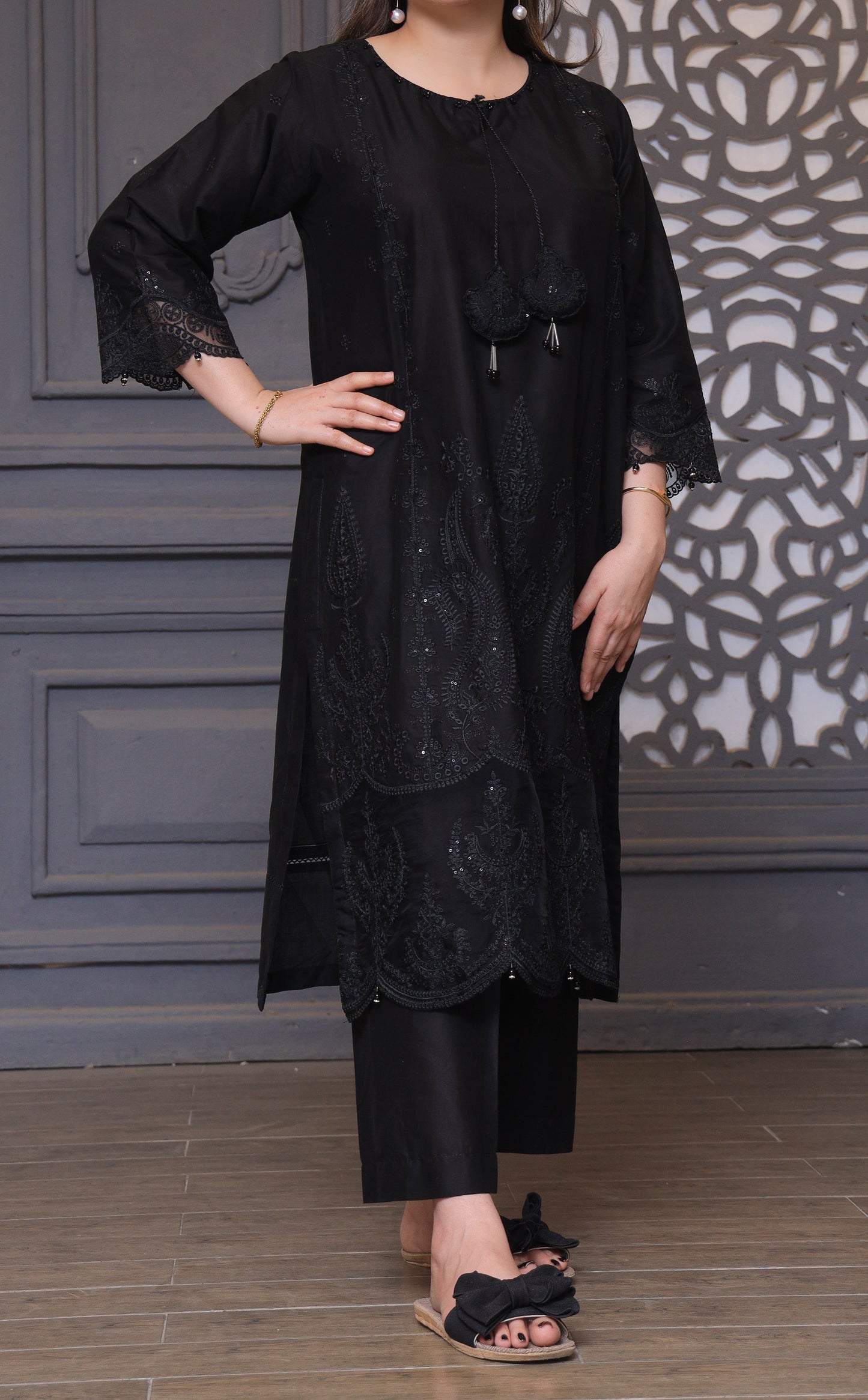 Elegant Black Embroidered 3-Piece Suit – Festive & Casual Wear for Women